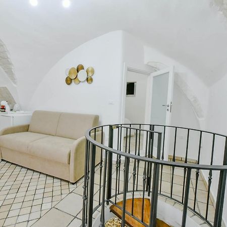 Grotta Antigone - 3Min Dal Centro Storico Apartment ออสตูนี ภายนอก รูปภาพ