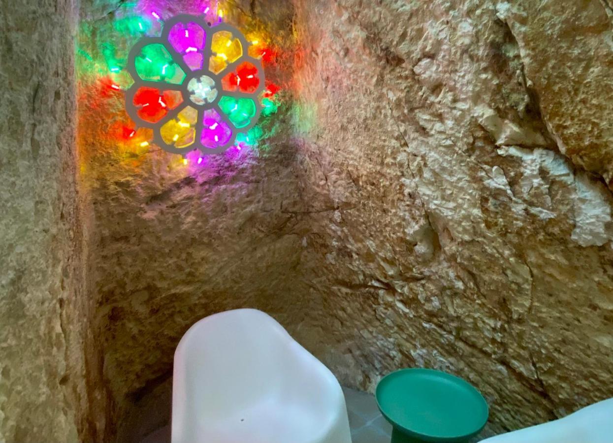 Grotta Antigone - 3Min Dal Centro Storico Apartment ออสตูนี ภายนอก รูปภาพ